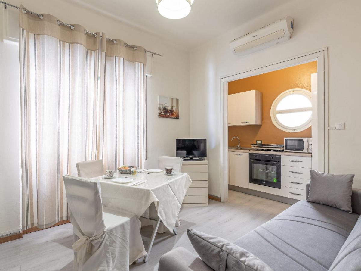 Apartment Il Gabbiano By Interhome Alassio Luaran gambar